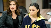 Olivia Benson (Mariska Hargitay, l.), Marian (Naiya Ortiz)