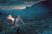 Im Gerichtsprozess hatte Ron (Merlin Rose) Marvin noch verteidigt. Jetzt ist Marvin verschwunden und die Gruppe sucht fieberhaft die ganze Nacht nach ihm.