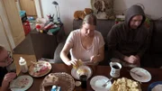 Dave Martin wird ein Jahr alt. Es gibt eine große Party und viel Kuchen.