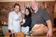 ORF-TV Kulturchef Martin Traxl, Sharon Nuni (Leiterin der Kulturdokumentation im ORF-TV), Lojze Wieser (Präsentator, Autor, und Gastrosoph).