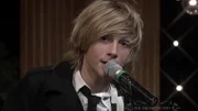Die Pop-Rock Band Mission Six tritt auf.