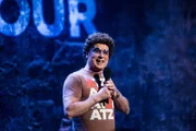 Atze Schröder feiert Premiere in der "Happy Hour"