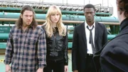 Weil das FBI mittlerweile die Gesichter von Eliot Spencer (Christian Kane), Parker (Beth Riesgraf) und Alec Hardison (Aldis Hodge) kennen, ist das Leverage-Team vor ihnen auf der Flucht. Schaffen sie es, der Verhaftung zu entkommen?