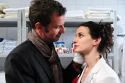 Nils (Florian Stadler, l.); Elena (Lili Gesler, r.)