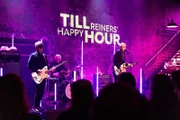 Die Band "Tocotronic" ist mit dem Song "Denn sie wissen, was sie tun" zu Gast bei Till Reiners