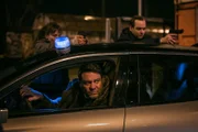 Die Beschatter Staffel 2, Folge 4. Die verdeckte Operation läuft aus dem Ruder. Rebecca Indermaur als Alexandra Vonlanthen, Roeland Wiesnekker als Leo Brand, Martin Vischer als Joel Bättig.