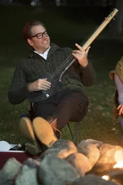 Der Fall zwingt Bull (Michael Weatherly) dazu, sich mit seiner eigenen Vergangenheit in Kavanaugh auseinanderzusetzen, die viele Parallelen zur Geschichte des Angeklagten hat ...
