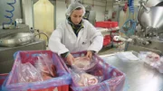 Susanne Marx hat seit 2008 einen Online-Versand für Biofleisch. Weitere Fotos erhalten Sie auf Anfrage.