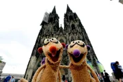 Jan & Henry machen einen Ausflug nach Köln.