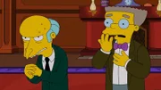 Mr. Burns (l.) schenkt seinen Mitarbeitern zu Weihnachten eine hypermoderne Datenbrille, allerdings nicht ohne Hintergedanken. Ob sein Assistent Waylon Smithers (r.) davon weiß?