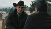 John Dutton (Kevin Costner) und Thomas Rainwater (Gil Birmingham)