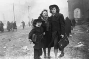 Bomben über Deutschland: Etwa 600.000 deutsche Zivilisten kamen im Zweiten Weltkrieg durch alliierte Luftangriffe ums Leben. 80 Jahre nach Kriegsende blickt "Terra X History" zurück.