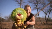 OLI und Davina erleben ein Abenteuer mit einem Leoparden