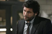 Cyrus Lupo (Jeremy Sisto)