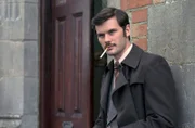 Charles Masterson (Jeremy Irvine) soll Adam Dalgliesh bei einem Fall unterstützen.