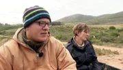 Die deutschen Helfer Michael und Ellen suchen ein Kudu.