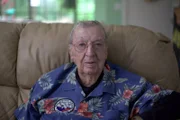 Francis, L. Emond, Überlebender von Pearl Harbor, Musiker 1. Klasse, USS Pennsylvania Band.