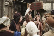 Sie hassen den Dom in Kölle: Sketch History zeigt die ersten Wutbürger der Geschichte (Alexander Schubert, Max Giermann und Isabell Polak).
