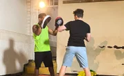 Bini spars with Ari's ex Leandro