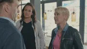 Daniela Stamm (2.v.l.); Alexandra Rietz (r.)