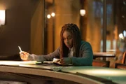 Holly Gibney (Cynthia Erivo)