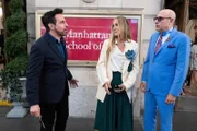 l-r: Anthony Marentino (Mario Cantone), Carrie Bradshaw (Sarah Jessica Parker), Stanford Blatch (Willie Garson)