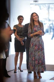 Frances (Sarah Jessica Parker)