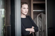 Nicole Jenninger (Jana Klinge) ist Mutter einer kleinen Tochter und erfährt Erstaunliches von Martin Gruber.