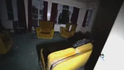 Wohnzimmer im schreienden Haus