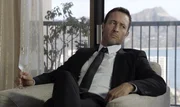 Steve McGarrett (Alex O'Loughlin)