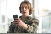 Nate Macauley (Cooper van Grootel)