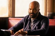 Bernard Lowe (Jeffrey Wright)
