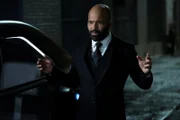 Bernard Lowe (Jeffrey Wright)