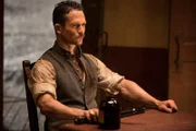 Major Craddock (Jonathan Tucker)