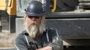 Tony Beets standing in front of a machine.