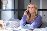 Jackie (Becki Newton)
