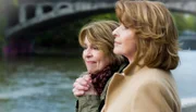 Rita (Cornelia Froboess) ist bereit, sich mit Almuth (Senta Berger) zu versöhnen.