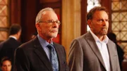 Roberto Distasio (Franco Nero, r.) wird vorgeworfen, ein sudanisches Zimmermädchen eines New Yorker Hotels sexuell belästigt zu haben. Kann Anwalt Ron Rifkin (Marvin Exley) seinem Mandanten weiterhelfen?