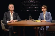 Bernhard Pörksen, Medienwissenschaftler, und Moderatorin Barbara Bleisch
