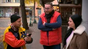 Krätzes Tag startet mies: Miri braucht Geld für Bens neues Bett, doch er ist pleite. Ablenkung findet er bei zwei Touristen, die ihn für einen Stadtführer halten. Nach anfänglichem Chaos begeistert er sie mit Hausboot-Geschichten.