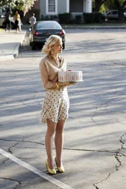 Lemon (Jaime King) will die Trennung von George einfach nicht wahr haben und ist sich sicher, dass sich alles wieder einrenken wird ...