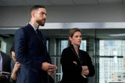 (L-R): Missy Peregrym als Special Agent Maggie Bell, Zeeko Zaki als Special Agent Omar Adom "OA" Zidan