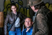 (v.li.): Irene Russmeyer (Fanny Krausz), Dietmar Galeitner (Erol Nowak), Hubert Mur (Michael Fitz)