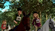Beim Wanderritt-Wettbewerb starten immer Paare: Vanessa reitet mit Jerry zusammen los. Wendy kann es nicht fassen, wie sie dabei mit ihm flirtet.
