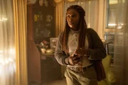 Holly Gibney (Cynthia Erivo)