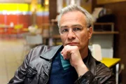 Kommissar Max Ballauf (Klaus J. Behrendt) ermittelt im Tatort "Altes Eisen".