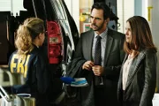 Aram Mojtabai (Amir Arison), Elizabeth Keen (Megan Boone, r.)
