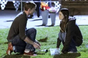 Der Wettkampf entwickelt sich anders als Wade (Wilson Bethel, l.) und Zoe (Rachel Bilson, r.) es sich gewünschtt hatten ...
