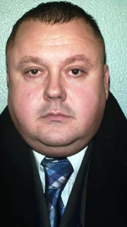 Levi Bellfield, der "Bus Stop Killer" gilt als der Täter in 3 Frauenmorden. In zwei weiteren Fällen galt er als dringend tatverdächtig.