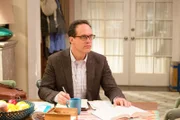 Diedrich Bader (Greg Otto).
